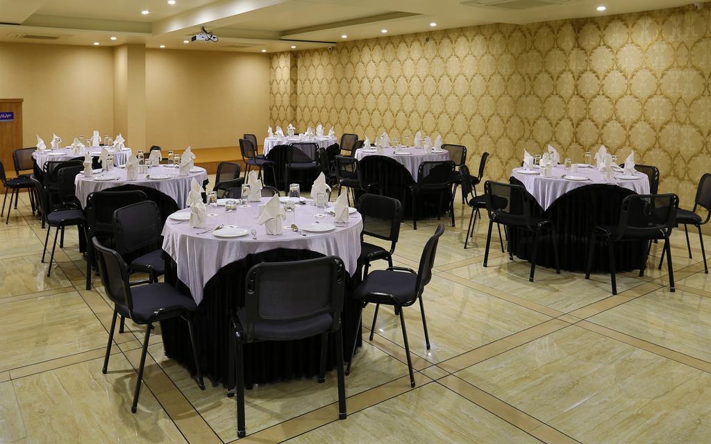Grand Kailash Hotel Aurangābād Exterior foto