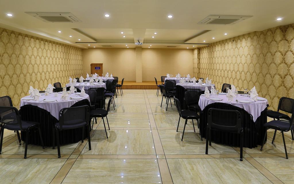 Grand Kailash Hotel Aurangābād Exterior foto